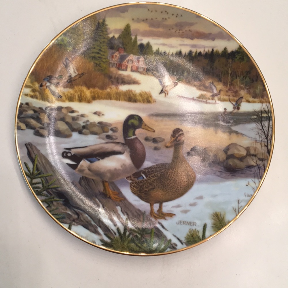 Collectible plate The Mallard